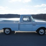1966 Ford F100 Short Bed - Side