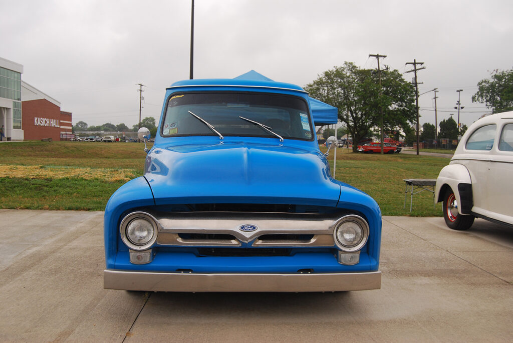 54 Ford F100 with 56 Grille - Light Blue